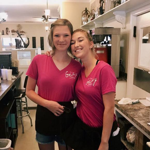 Meet your Posher, Bailey - Picture 1 of 1